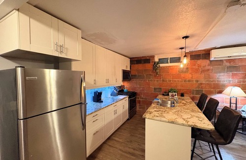 Sherman Hill Apartment | Sherman Hill Hide-a-way