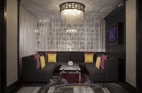 The Loop Hotel | Silversmith Hotel Chicago Downtown