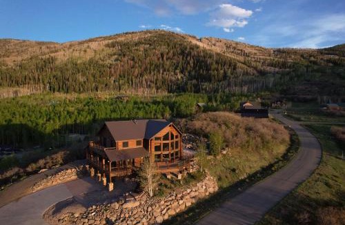 Mesa House | Ski and Ride Mountain Haus - Hot Tub, Fire Pit, Game Room & Deck