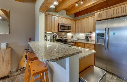 Arroyo Seco House | Ski, Hike & Fish! Beautiful Retreat Near Taos
