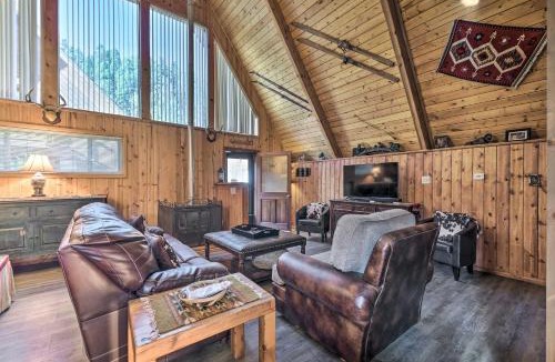 Red River House | Ski-In/Ski-Out Red River Cabin w/Mtn Views!