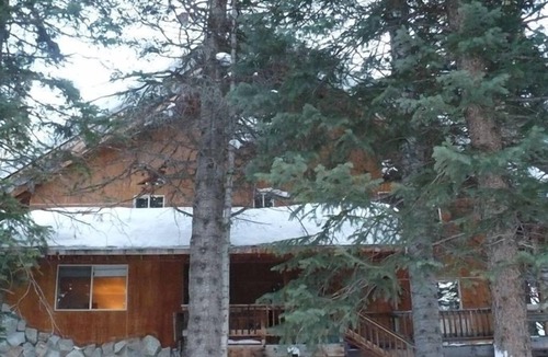 Salt Lake Mountain Resorts Cabin | Ski to Cabin from Brighton Ski Resort