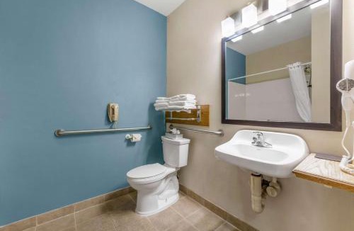 Hays Hotel | Sleep Inn & Suites Hays I-70