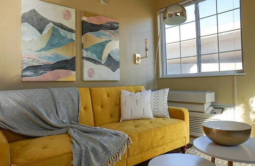Wichita Apartment | Sleepover: Prime 1BD/1BA + Gym - Downtown Wichita