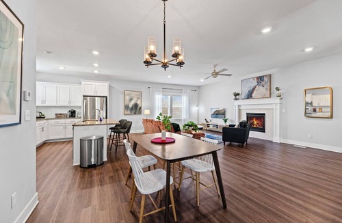 Raytown House | Soccer Matchday Home w/Workspace & Fireplace 3 BR and 2.5 bathroom WiFi Ready