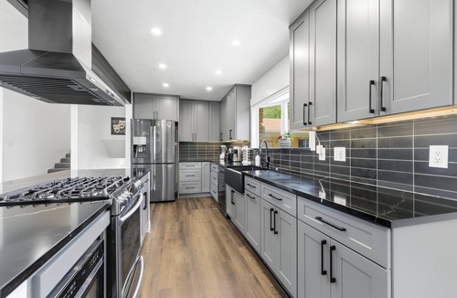 Sandy House | Solitude With Alta Views Will Brighton Your Stay