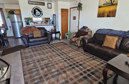 Alamosa House | Spacious 3 bedroom and 1.5 bathroom fully fenced around for pets and childrens