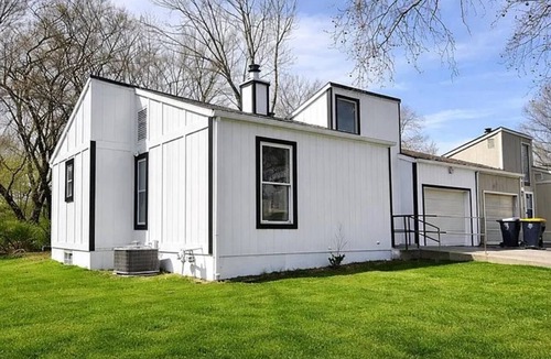 South Kansas City House | Spacious 4-bedroom house in nice South Kansas City 15 MINUTES FROM WORLD CUP
