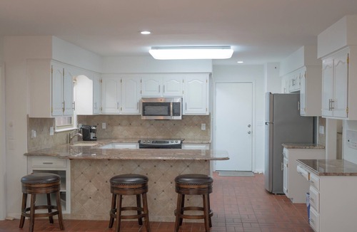 Overland Park House | Spacious 4BR 4 Bath Full Home. All inclusive