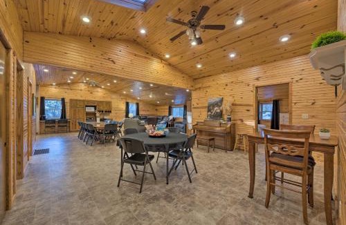 Partridge House | Spacious Kansas Retreat: On-Site Disc Golf!