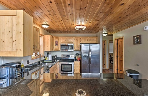 Angel Fire Cabin | Spacious Mountain-View Cabin By Angel Fire Resort