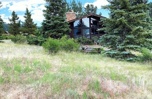 Estes Park House | Spacious, private 5-bedroom house on 3 acres in Estes Park with incredible views