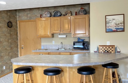Carter Lake House | Spacious Quiet Waterfront Home Near Downtown Omaha