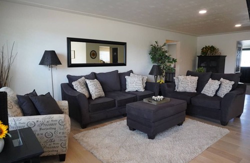 Greeley House | Spacious Ranch w/Hot Tub & Game Room, Sleeps 14!