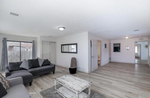 Wichita House | Spacious West Side Home away from Home!