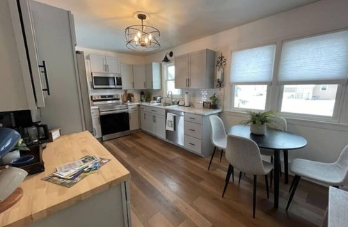 Austin House | SPAM® Fan Retreat in Austin 3 Bed, 2 Bath Home with Gym & Playroom