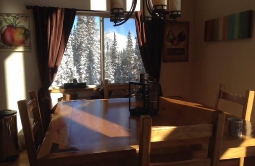 Valley of the Sun Cabin | Spectacular Views from a Beautiful Mountain Retreat with Hot Tub