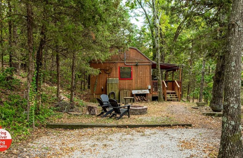 Miami Cabin | Spring River Fishing Cabin #3 Honeymoon Suite