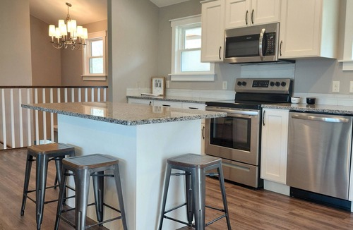 Poynette House | Start your Summer with a Vaca at the Beach Garden Bungalow