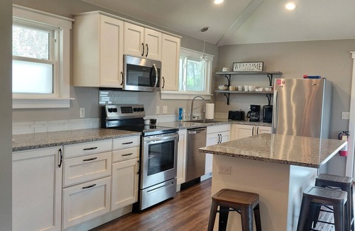Poynette House | Start your Summer with a Vaca at the Beach Garden Bungalow