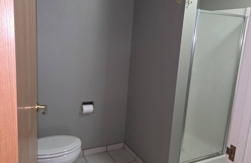 Fort Dodge Apartment | State Softball Tournament Special. Perfect 5-bedroom apartment in Fort Dodge!