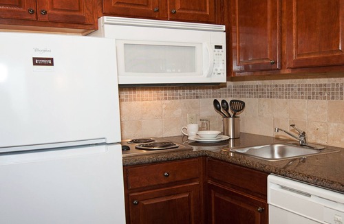 Greenwich Hotel | Staybridge Suites Wichita, an IHG Hotel