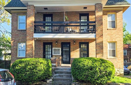 Westport Apartment | Steps from KU MED: Renovated Haven Perfect for Long Stay