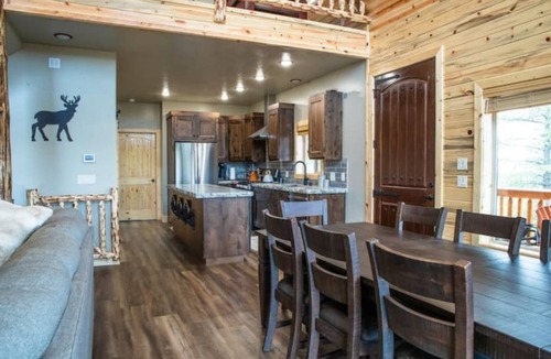 Duck Creek Village Ski Chalet | Stone Hearth Hideaway