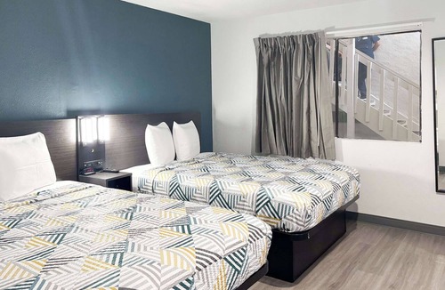 Las Colinas Hotel | Studio 6 Irving, TX – DFW North