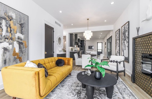 Dubuque House | Stunning Family Friendly House in Dubuque, Iowa