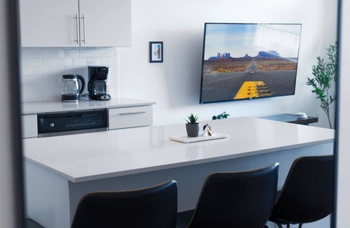 Sugar House Apartment | Sugarhouse-1BR 1BA Great Views!