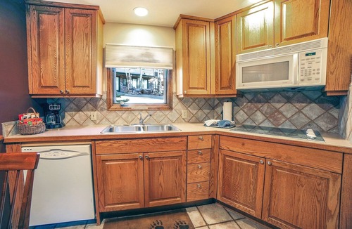 Estes Park Cabin | Sunnyside Knoll: 5 1 Bedroom Cabin