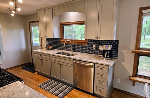 Greenwich House | Swan Shores - newly remodeled lakefront home