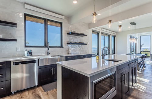 Steamboat Springs House | Take Your Summer to the Mountains Designed for Extended Stays Stunning Views & Dog Friendly