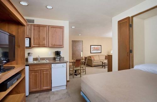 Taos Resort | Taos | Couples Alpine Retreat | Pool + Hot Tub