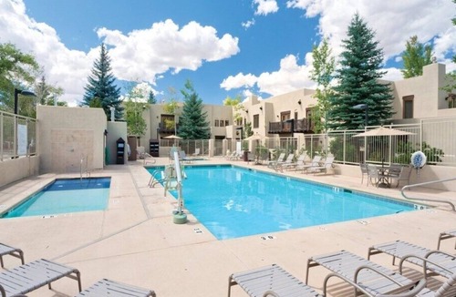 Taos Condo | Taos | Couples Mountain Getaway | Hot Tub + Ski Town