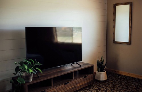 Tetonia Cabin | Teton Classic - Double Queen