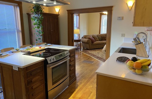 Hotchkiss House | The Barlow