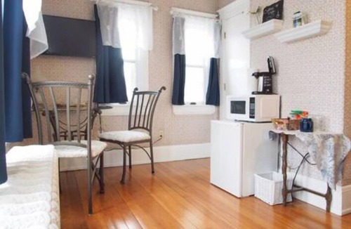 Hays Bed & Breakfast | The Bissing House