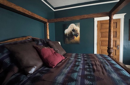 Buffalo House | The Boho Buffalo Inn