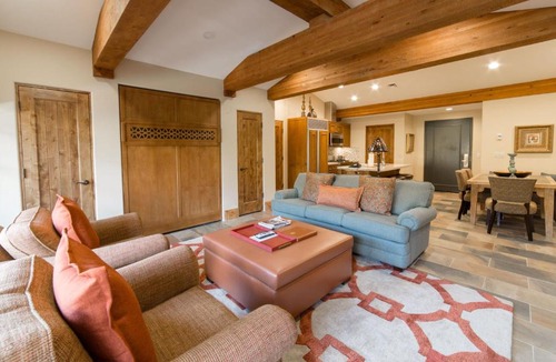 Deer Valley Hotel | The Chateaux Deer Valley