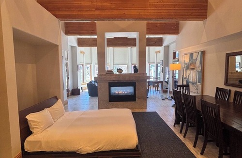 Deer Valley Hotel | The Chateaux Deer Valley