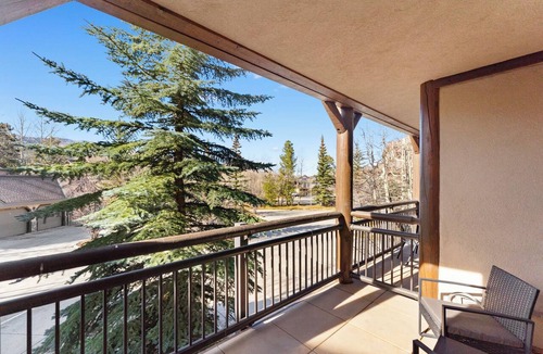 Warrior's Mark Apartment | The Corral at Breckenridge #206S By Summit County Mountain Retreats