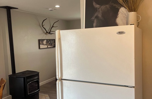 Casper House | The Cowboy Corral. 3 Bedroom Centrally Located Home with a Mountain View.