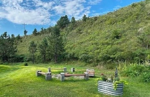 Valentine Cabin | The Cozy Cabin Close to Town in gorgeous Valentine Nebraska,