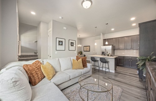 Centerra House | The Cozy Townhome in Loveland