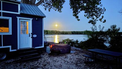 Bellevue House | The Eagle’s View (Tiny Home 4)