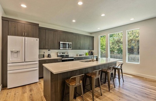 West Valley City House | The Emerald Retreat