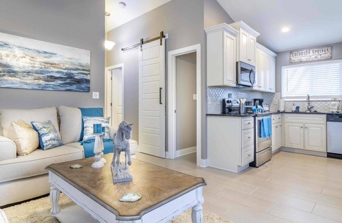 West Colorado Springs Condo | The "In-Law's" Hideout