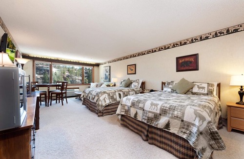 Purgatory Cabin | The Lazy Bear Lodge (#236) | Pool, Near Ski, Mtn Views - Golf/AC/Hot Tub